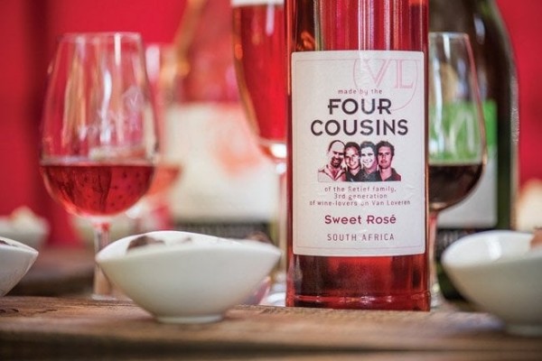 Four Cousins Sweet Rosé 75cl Oaks Corks